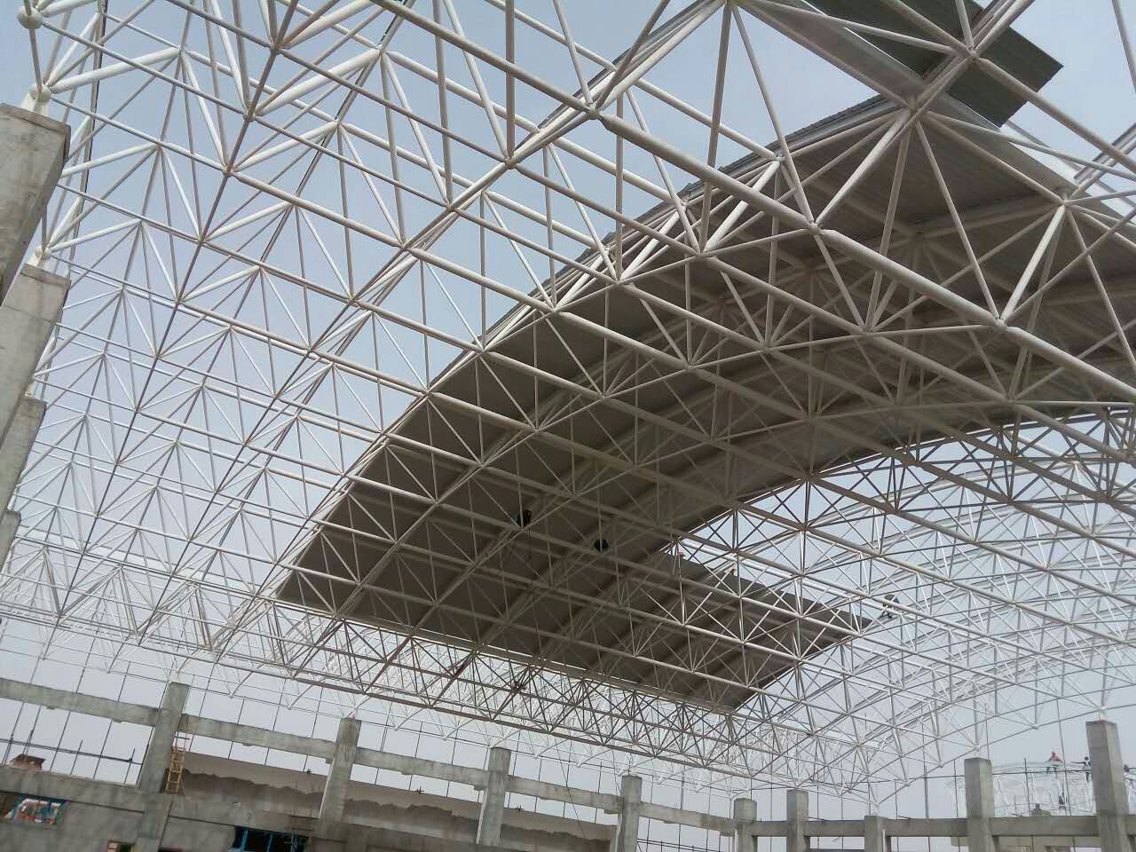 都江堰一汽网架
