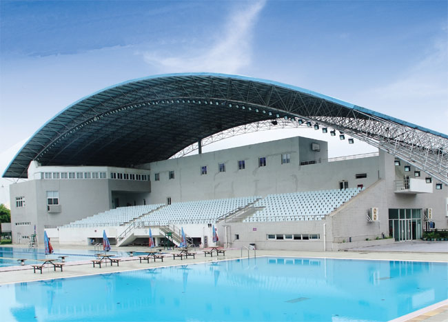 都江堰游泳馆网架